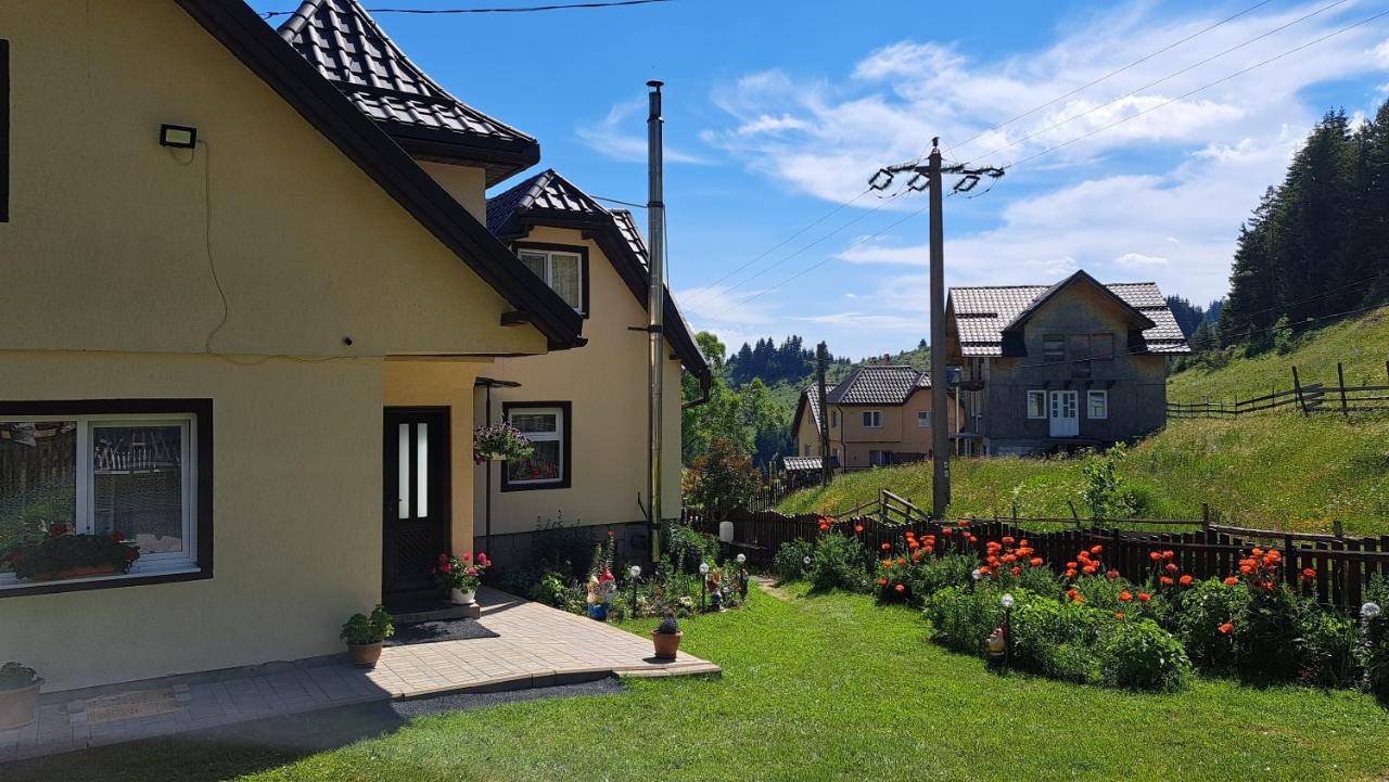 פונדאטה Casa Marcela מראה חיצוני תמונה